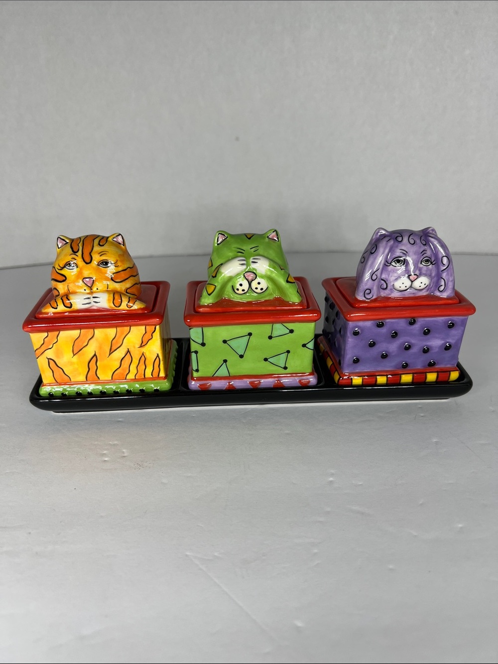 Pacific Giftware CM Redwine Colorful Cat Trio Ceramic Trinket boxes